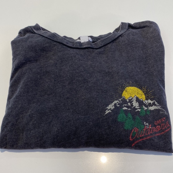 Garage Crop Top - Picture 6 of 6